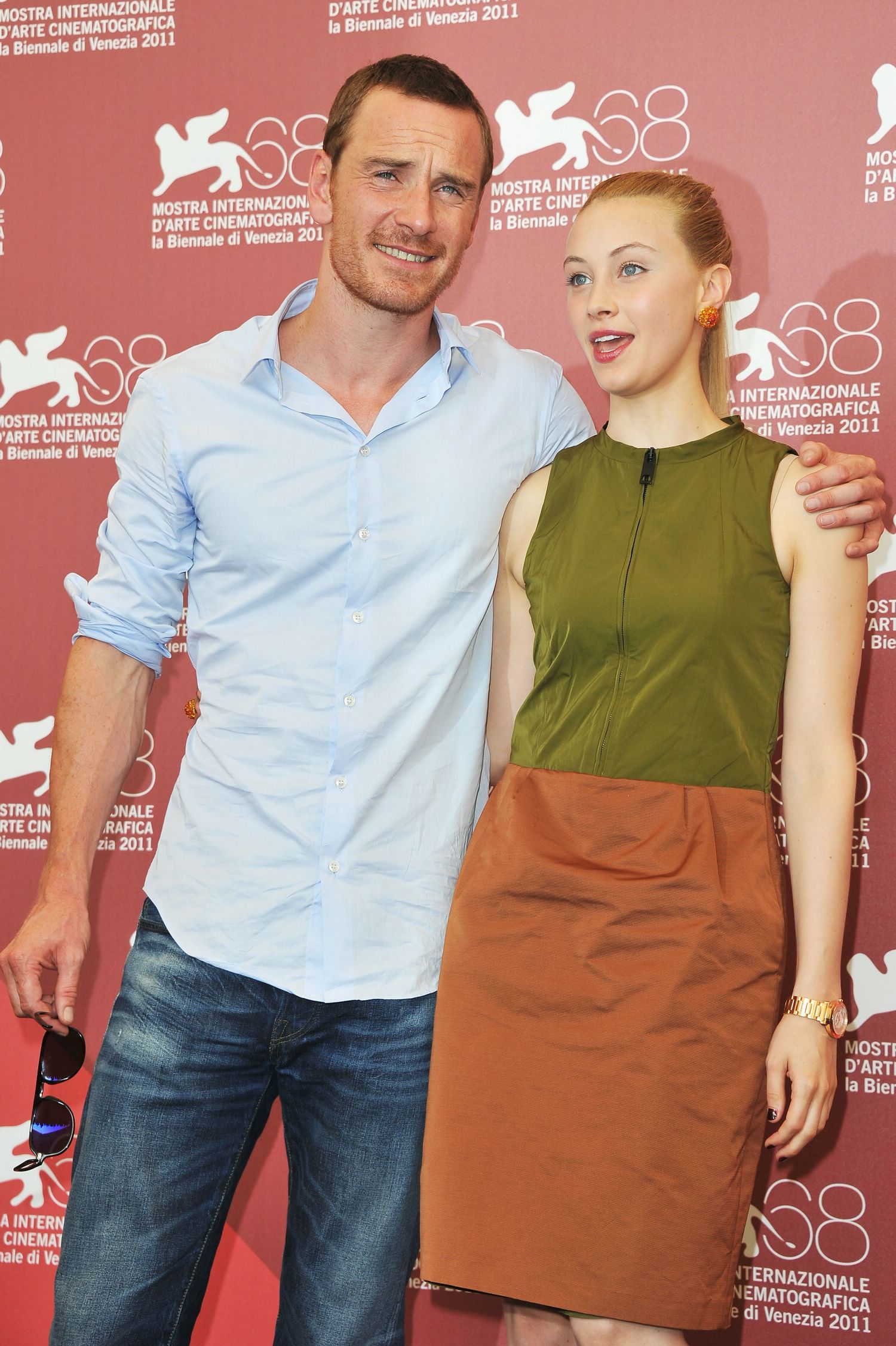 hq038.jpg hq038.jpg