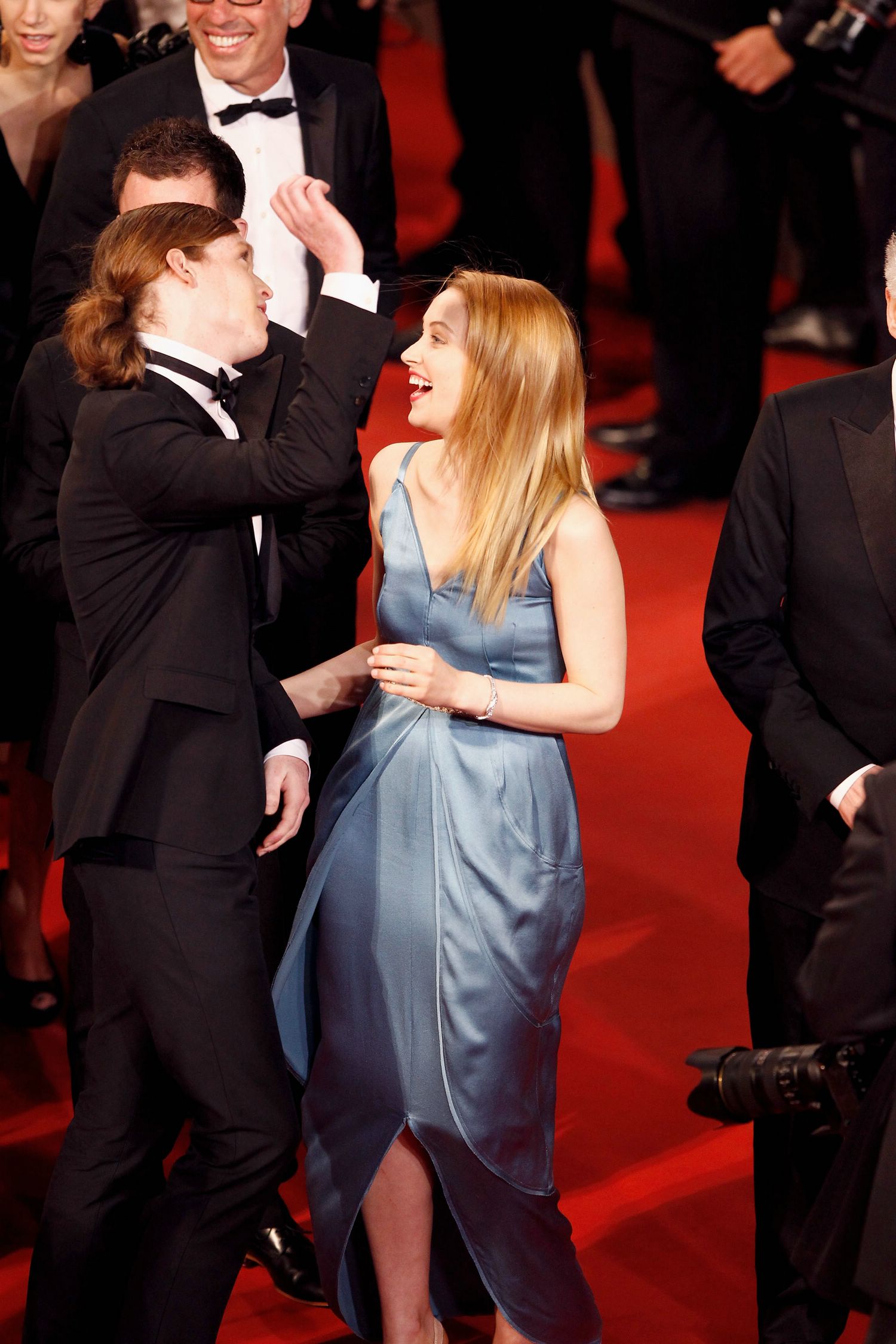 hq022.jpg hq022.jpg