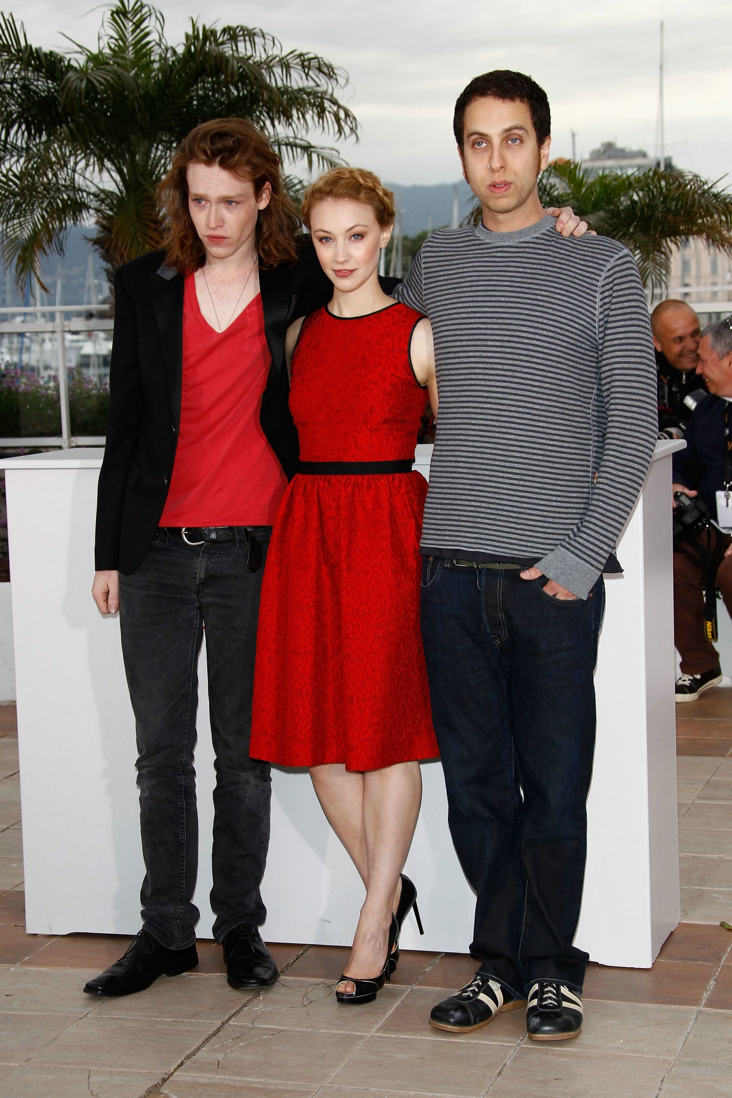 hq053.jpg hq053.jpg