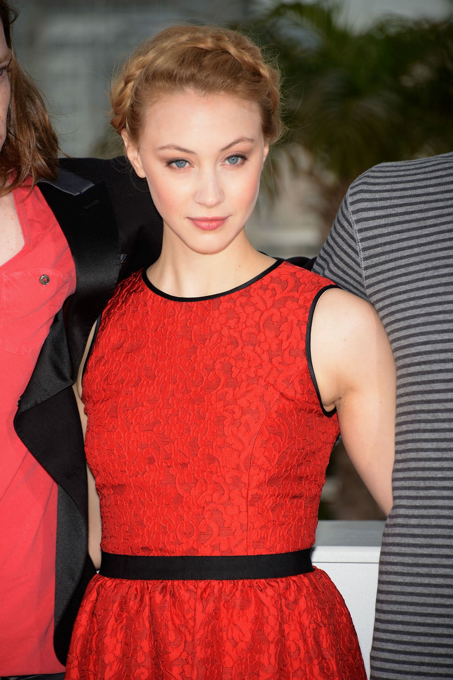 hq061.jpg hq061.jpg