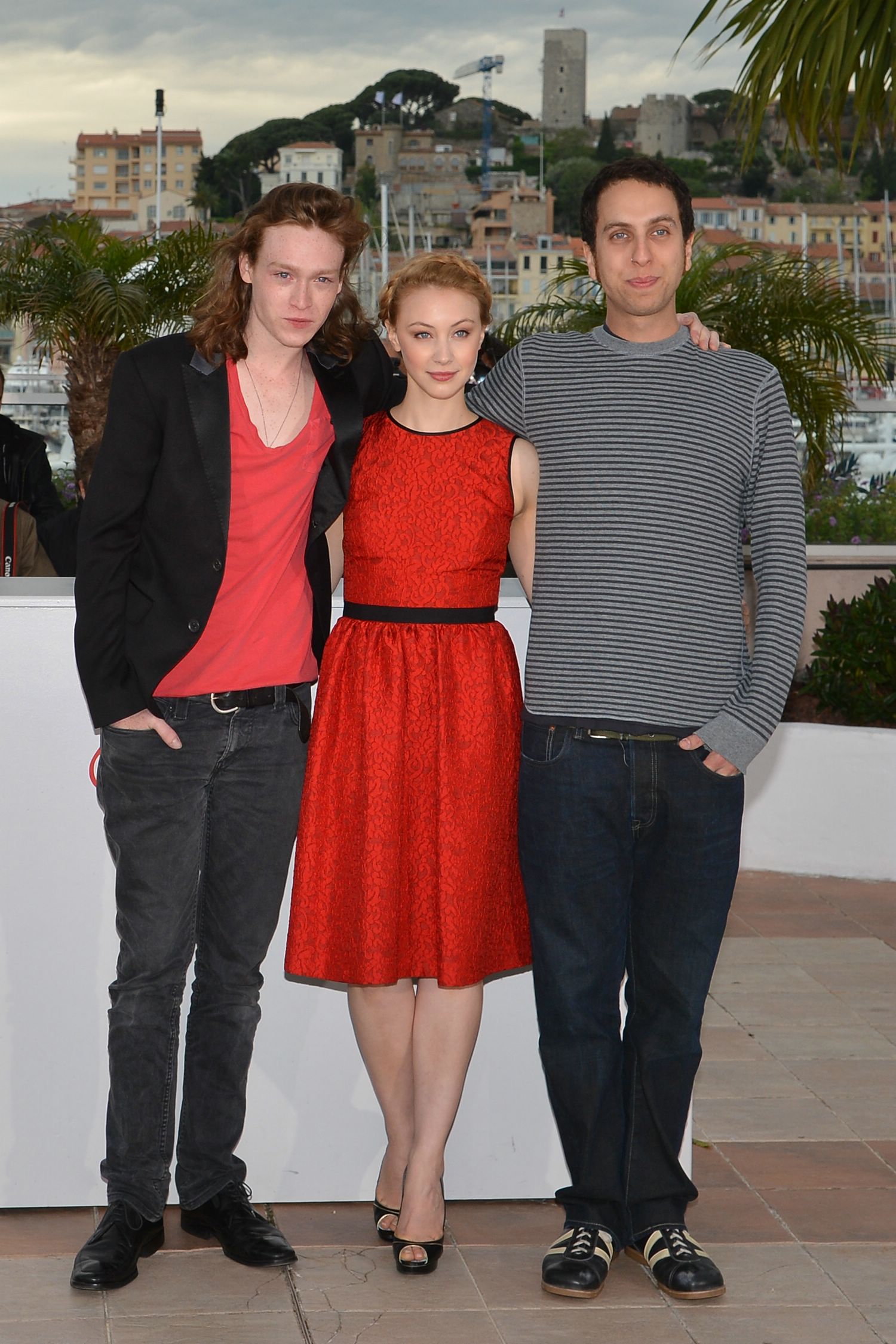 hq071.jpg hq071.jpg