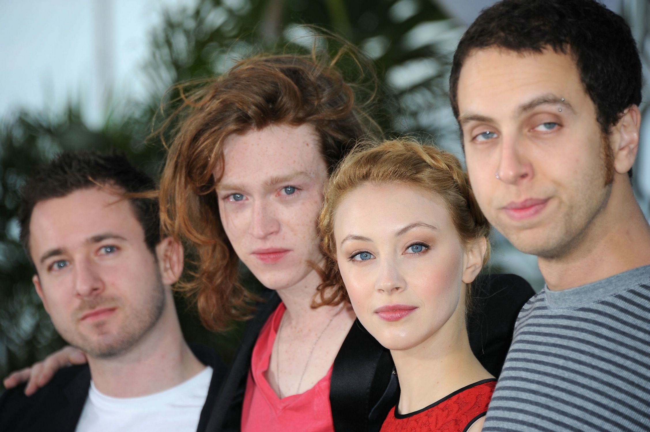hq080.jpg hq080.jpg