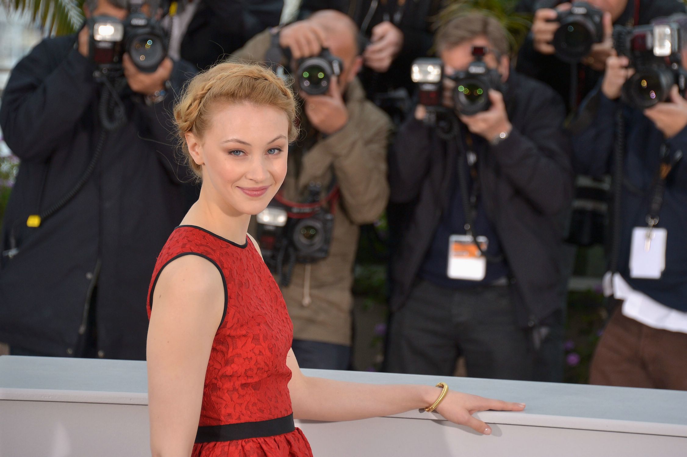 hq088.jpg hq088.jpg