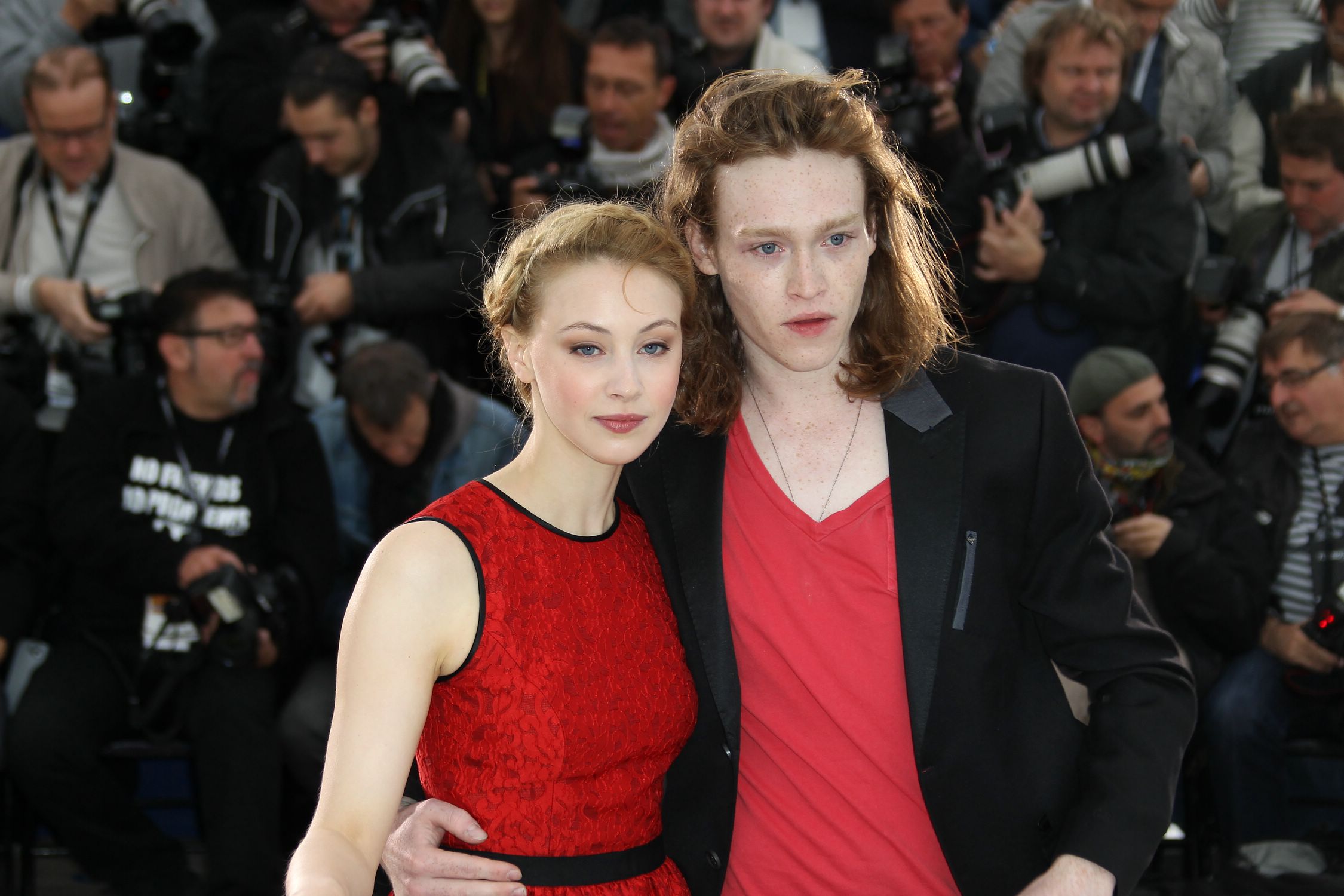 hq128.jpg hq128.jpg
