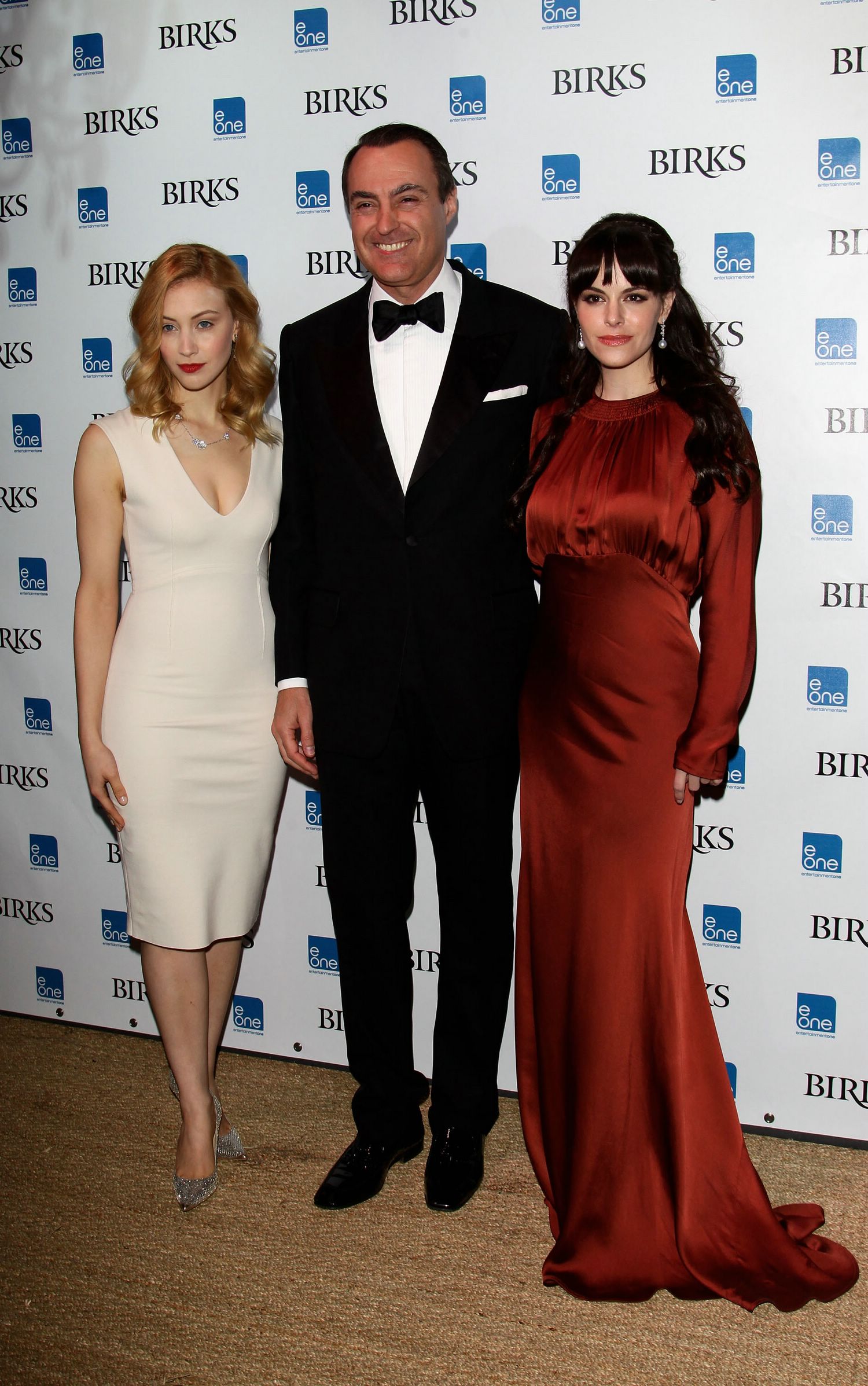 hq016.jpg hq016.jpg