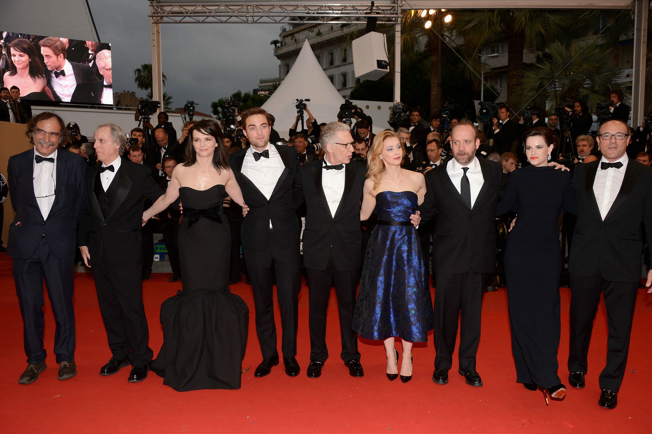hq064.jpg hq064.jpg
