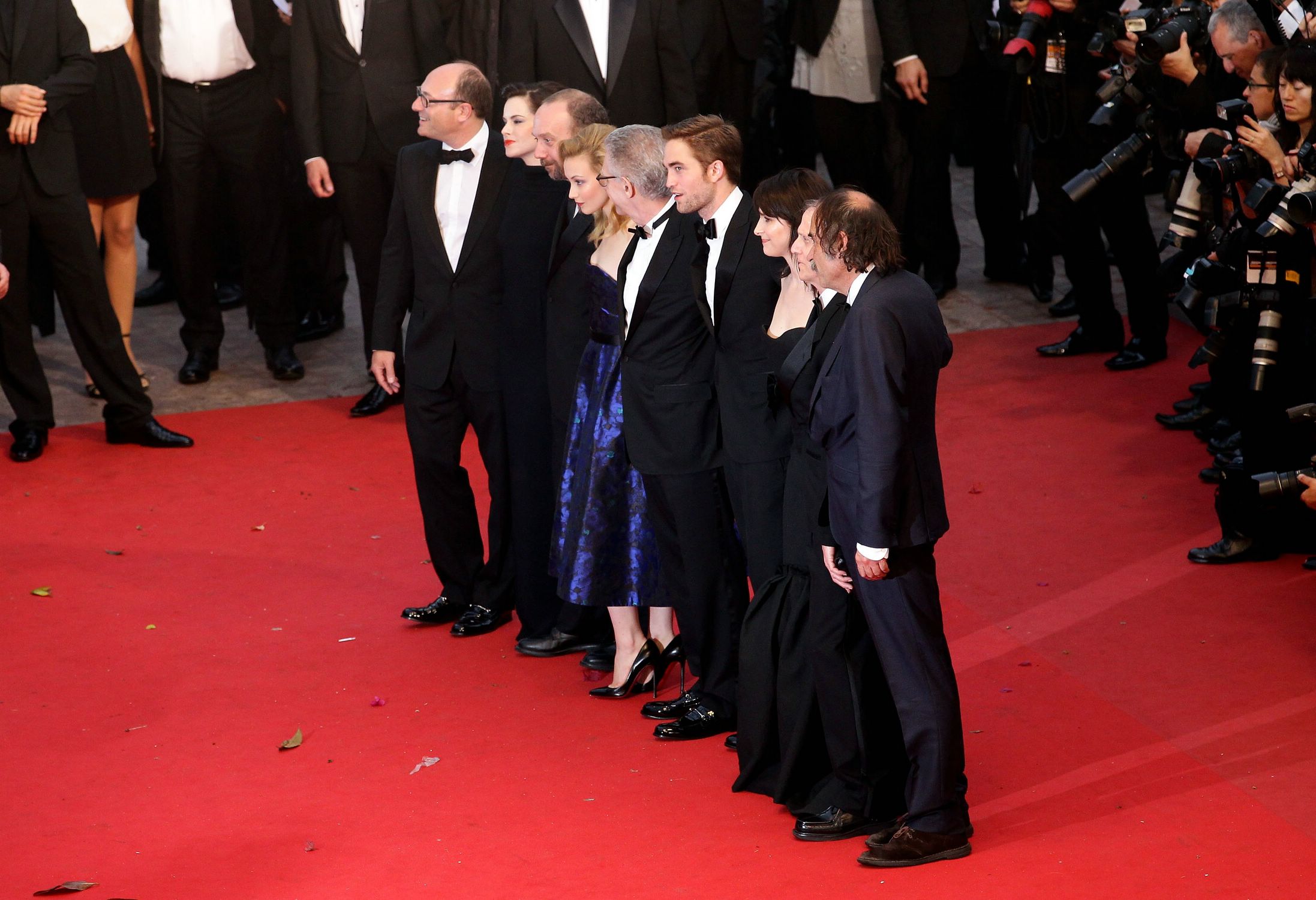 hq103.jpg hq103.jpg