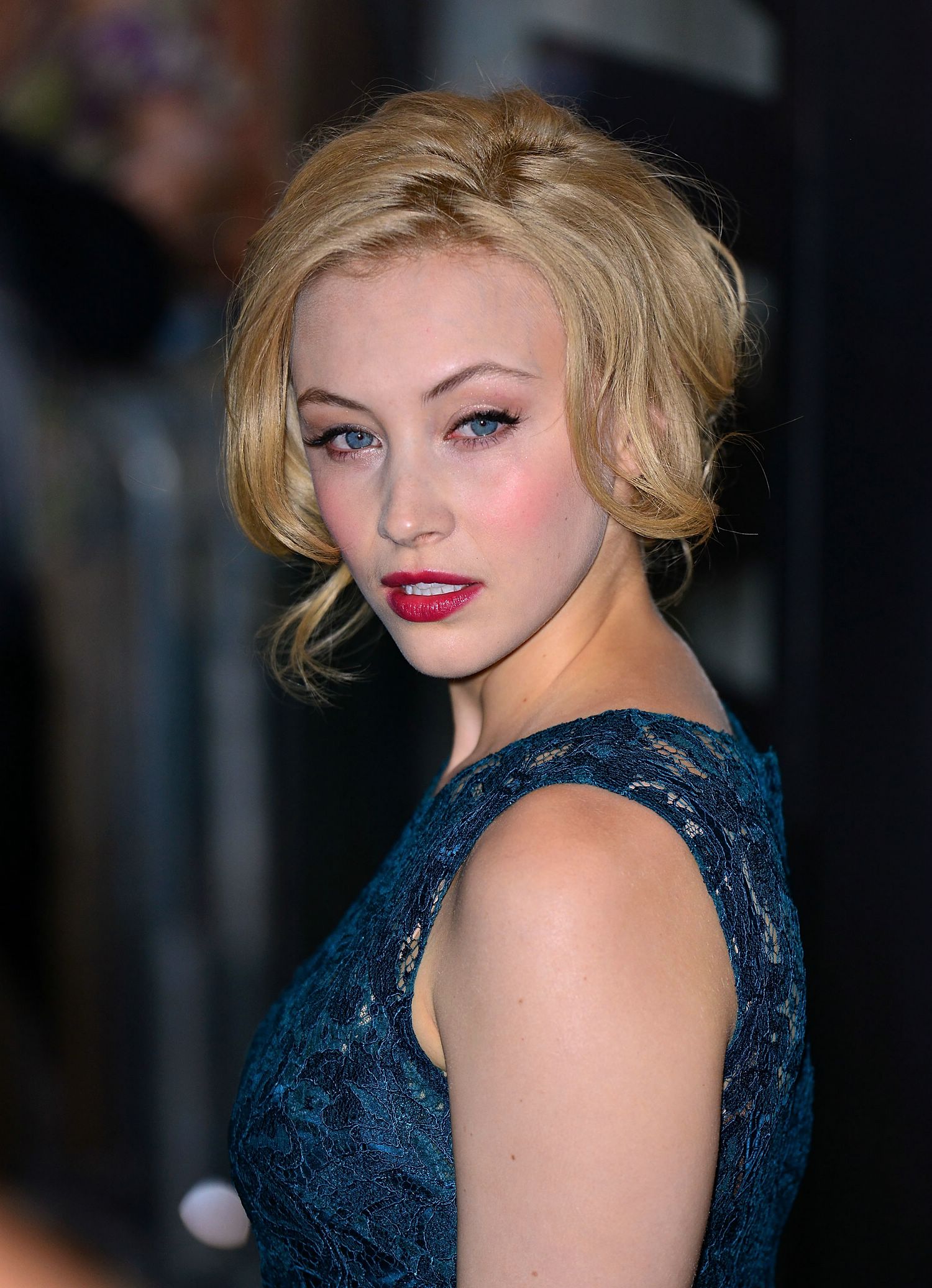 hq022.jpg hq022.jpg