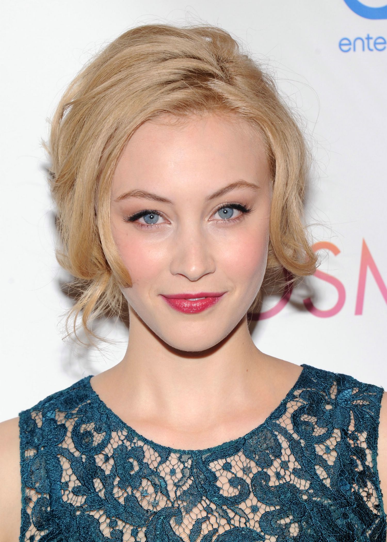 hq037.jpg hq037.jpg