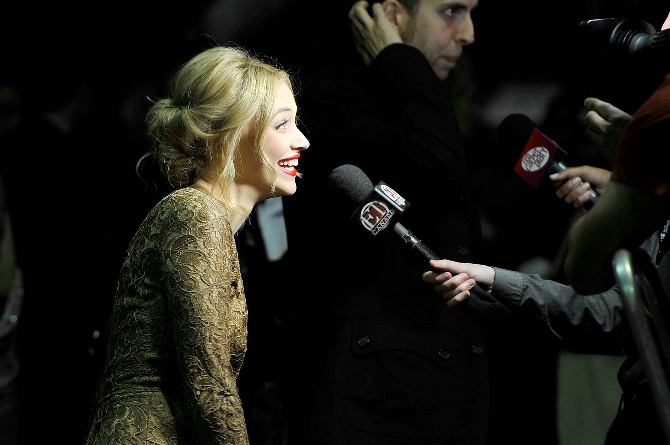hq006.jpg hq006.jpg