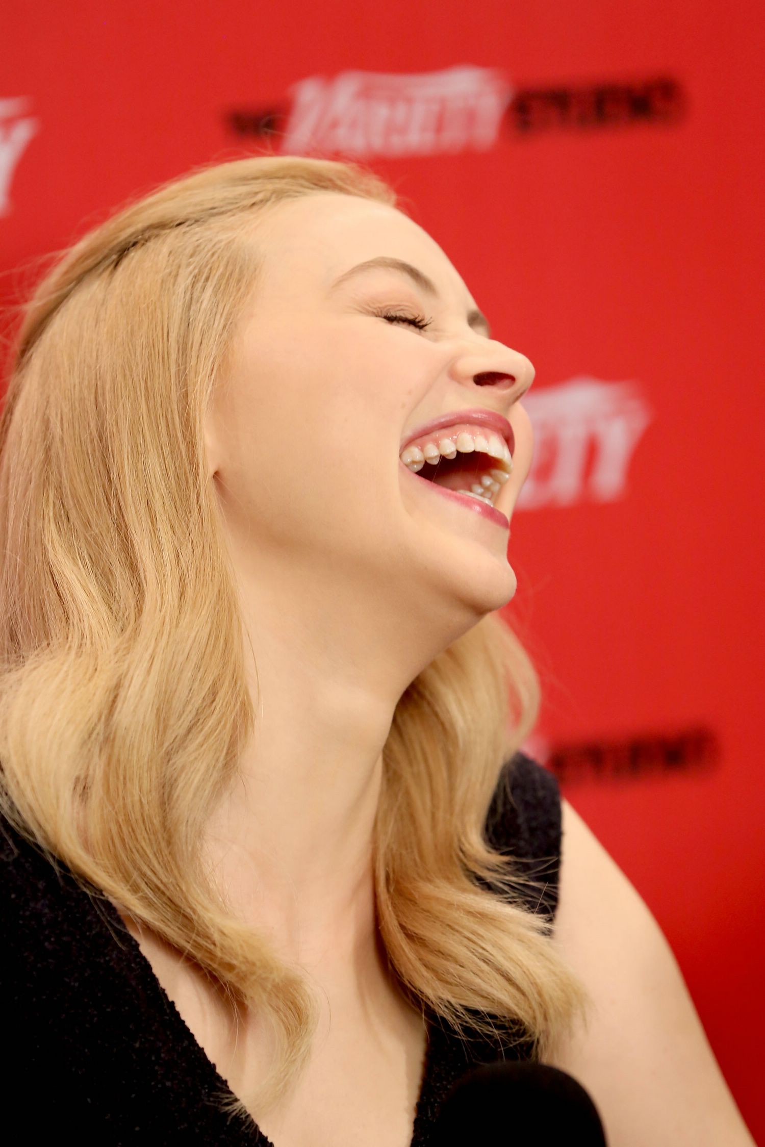 hq022.jpg hq022.jpg