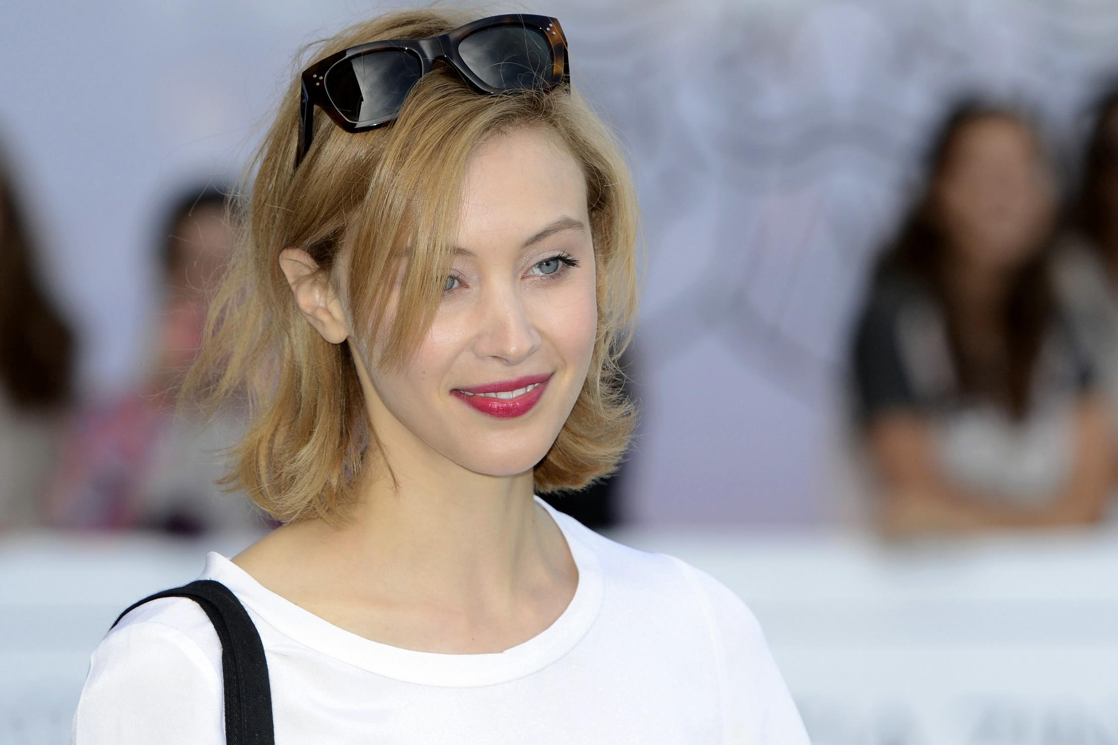 hq002.jpg hq002.jpg