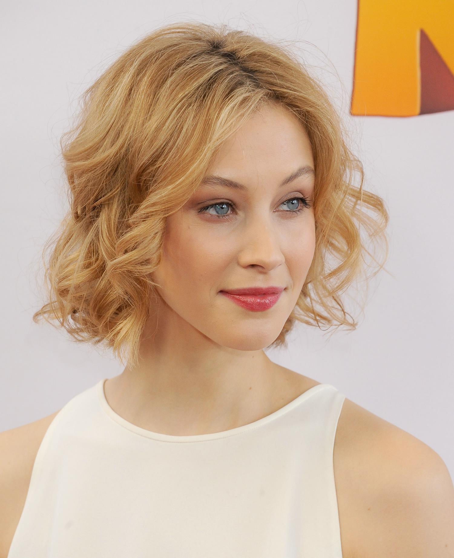 hq010.jpg hq010.jpg