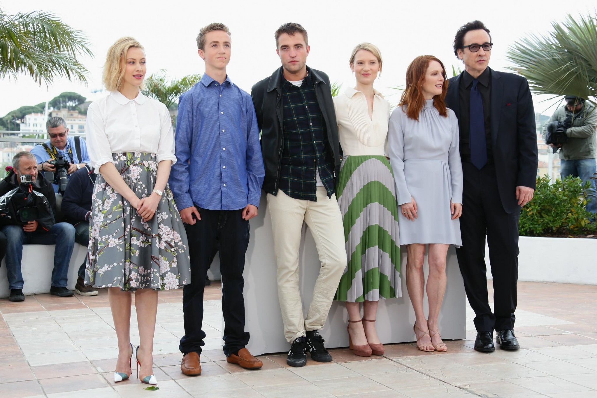 hq092.jpg hq092.jpg