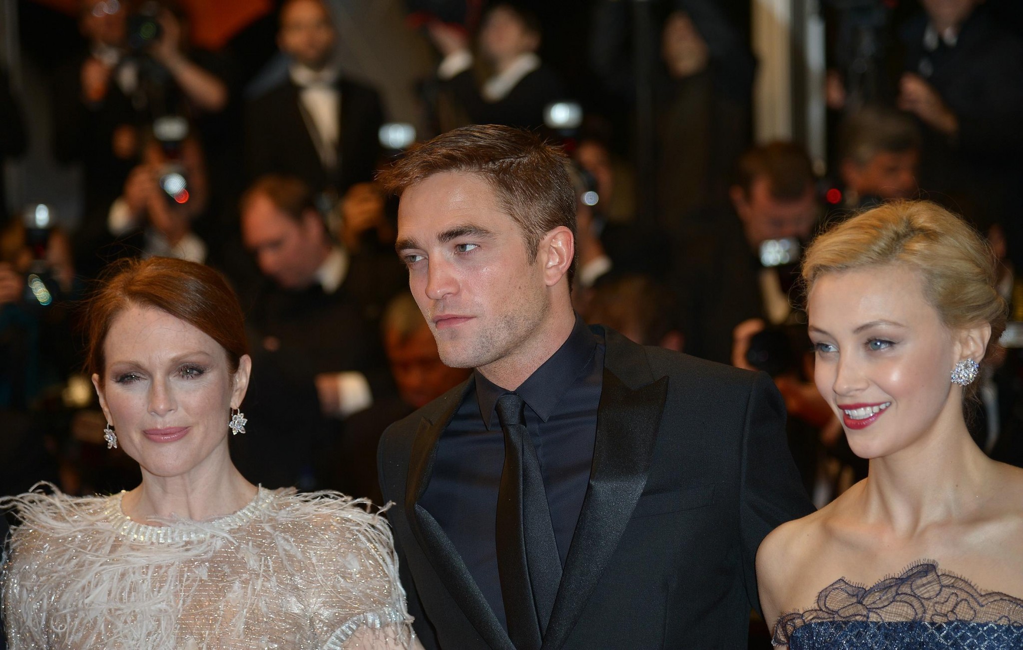 hq020.jpg hq020.jpg