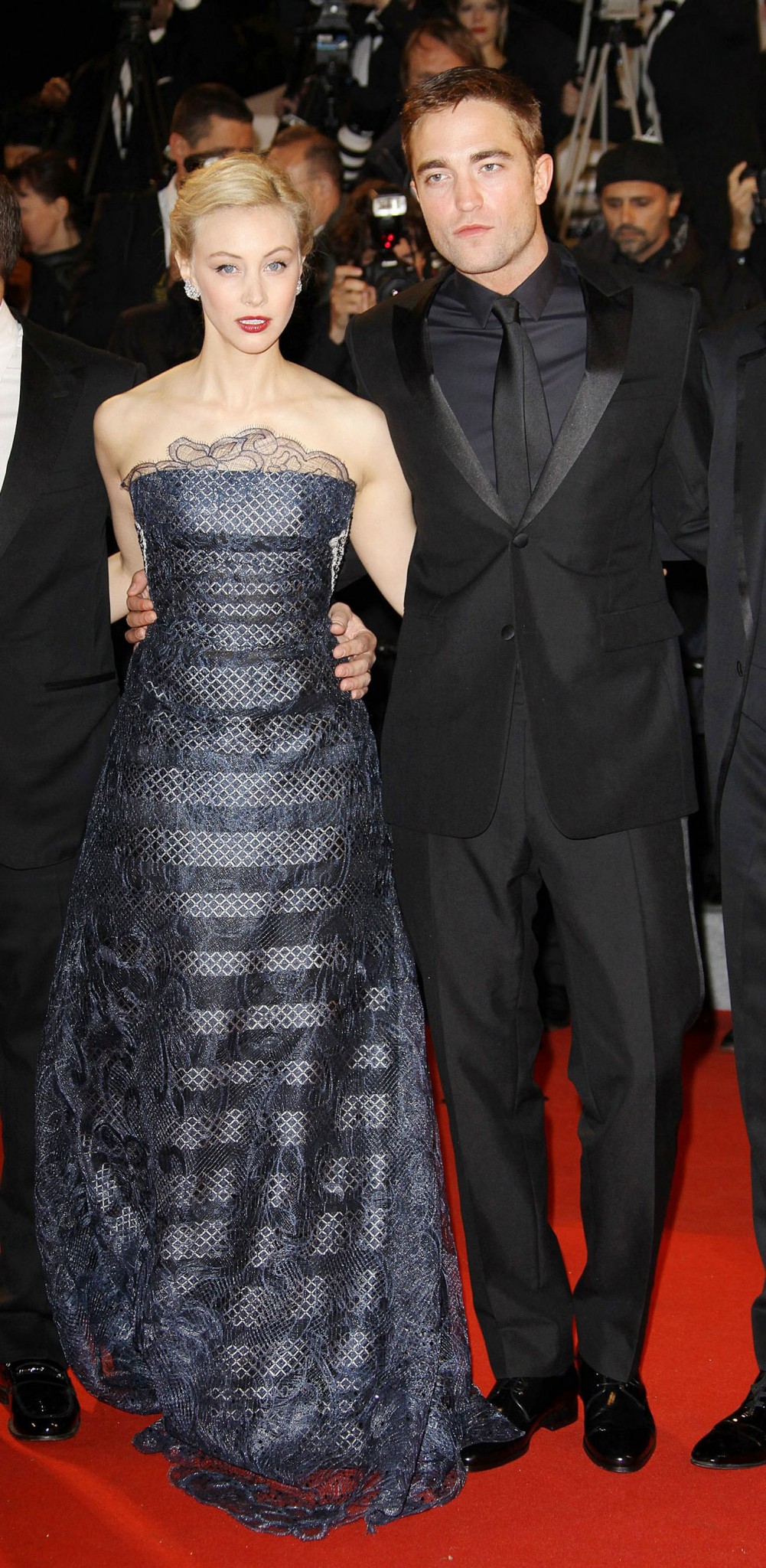 hq136.jpg hq136.jpg