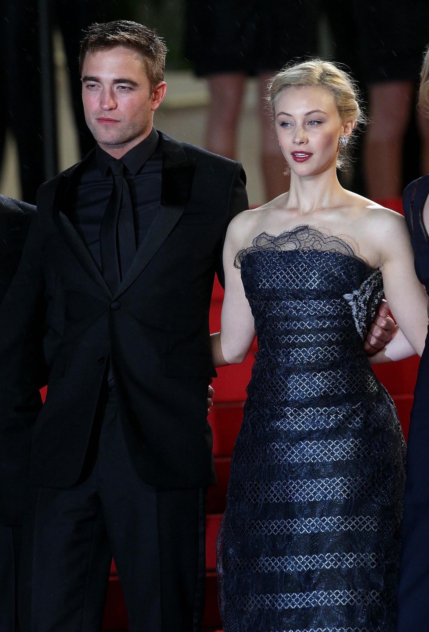 hq145.jpg hq145.jpg