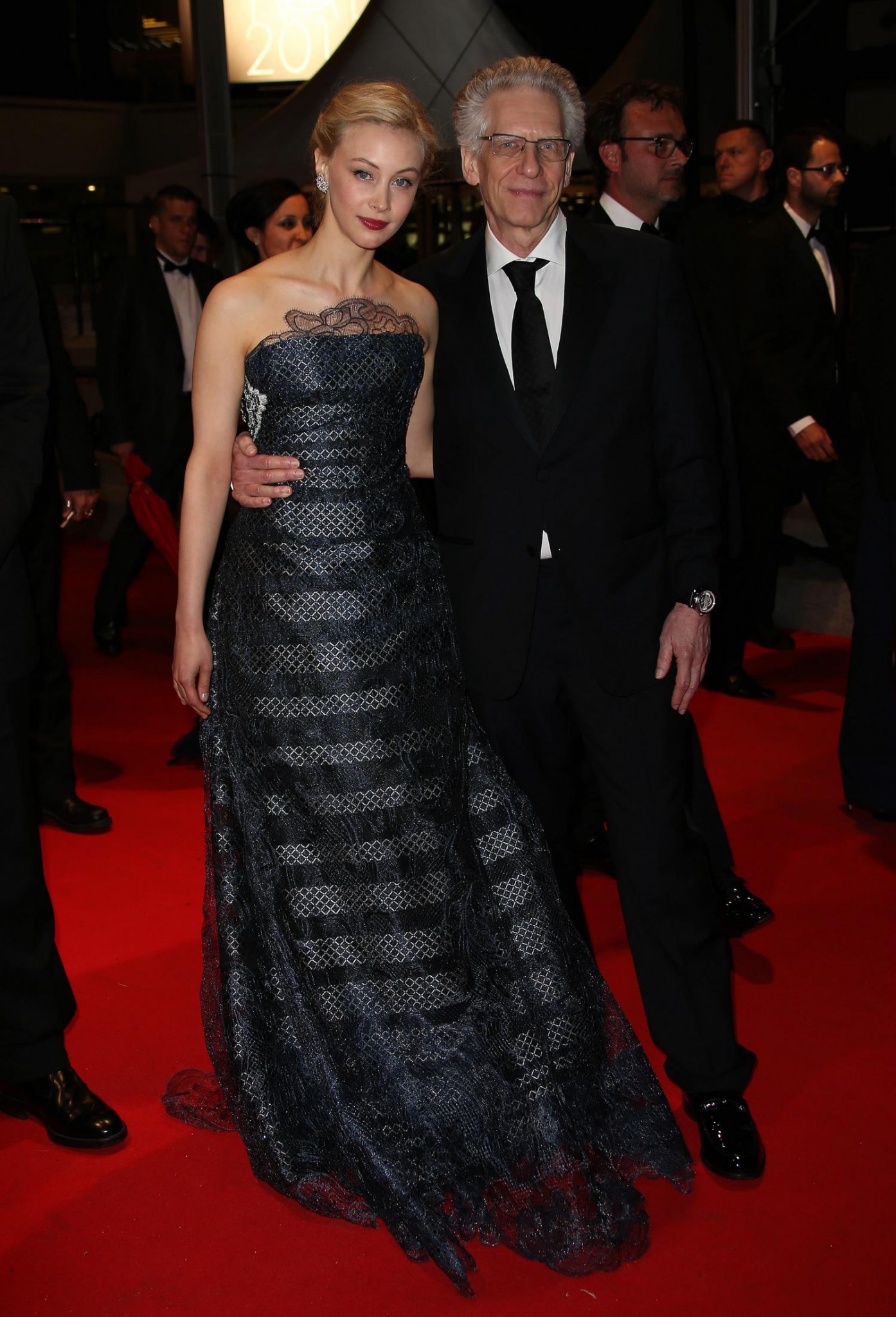 hq147.jpg hq147.jpg