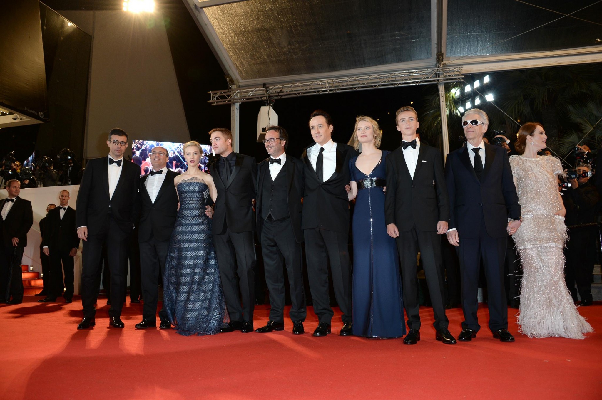 hq206.jpg hq206.jpg