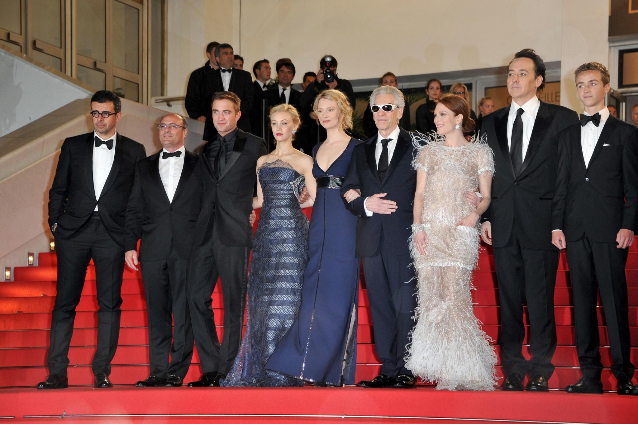 hq228.jpg hq228.jpg