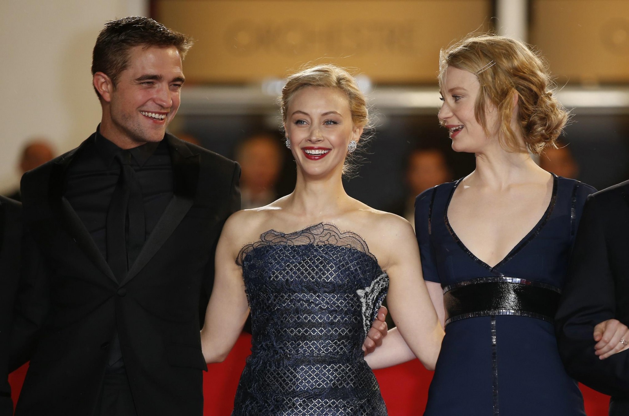 hq233.jpg hq233.jpg
