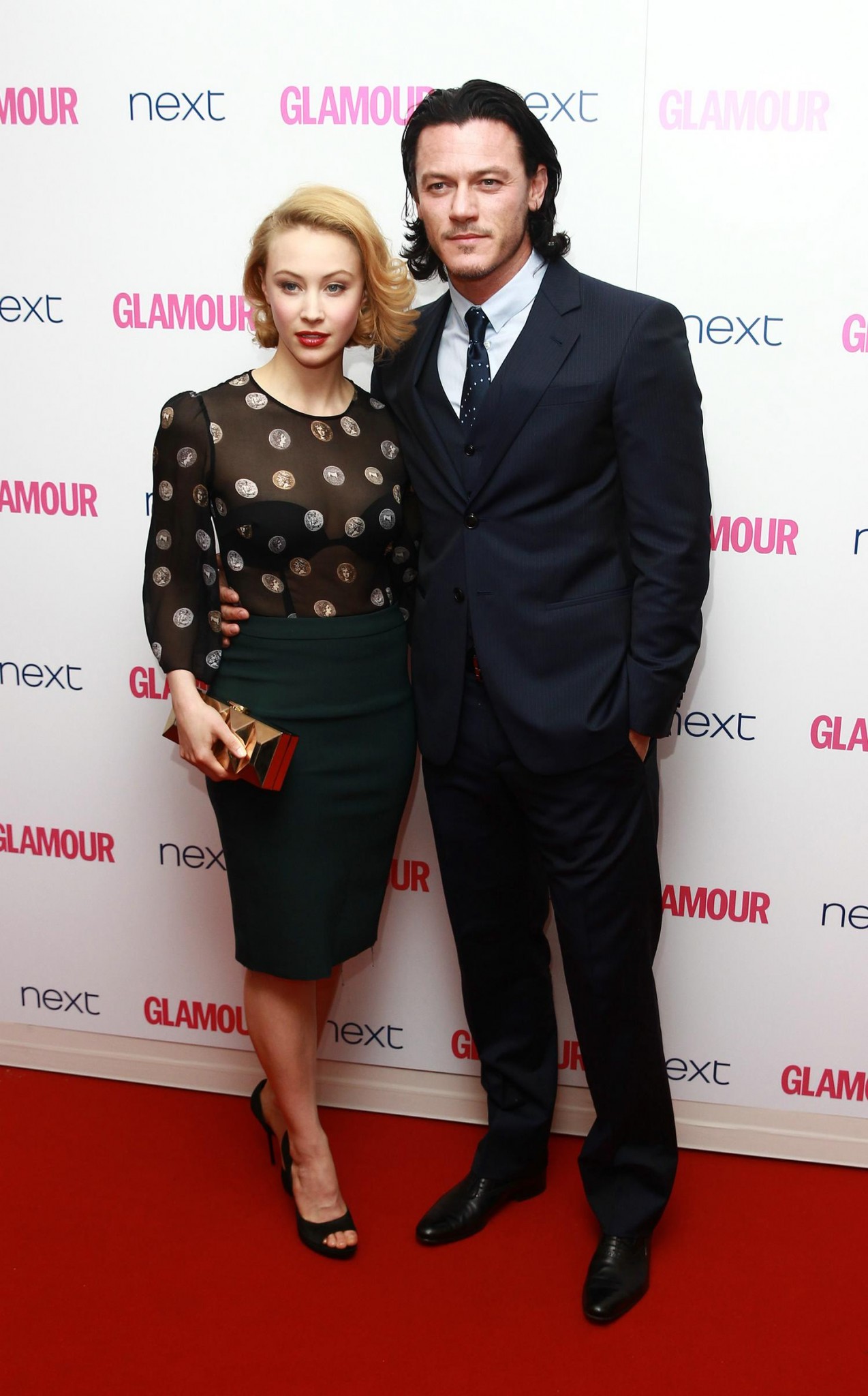 hq008.jpg hq008.jpg