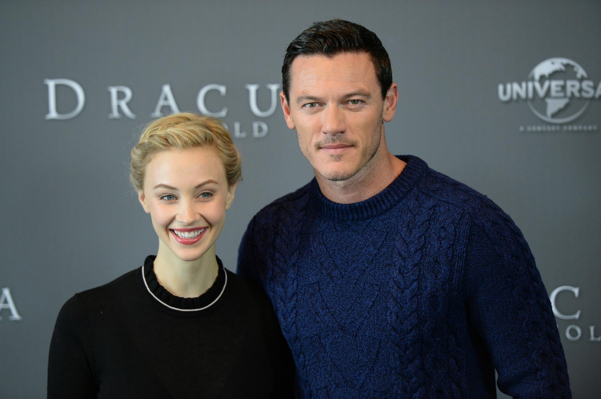 hq062.jpg hq062.jpg
