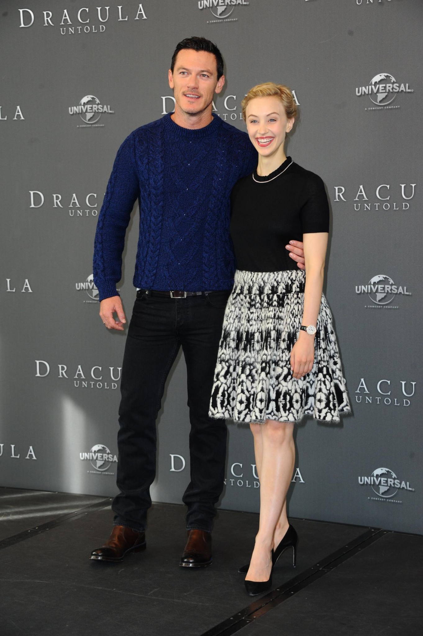 hq078.jpg hq078.jpg