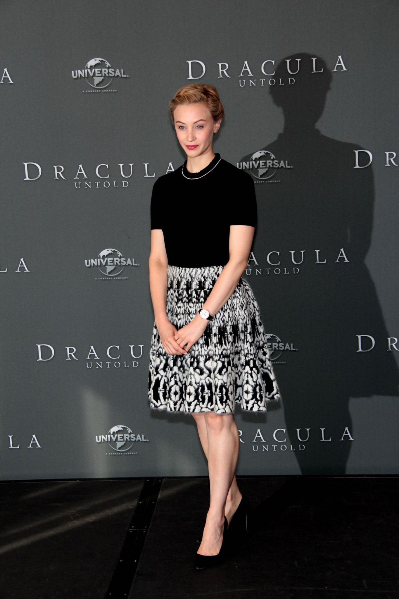 hq132.jpg hq132.jpg