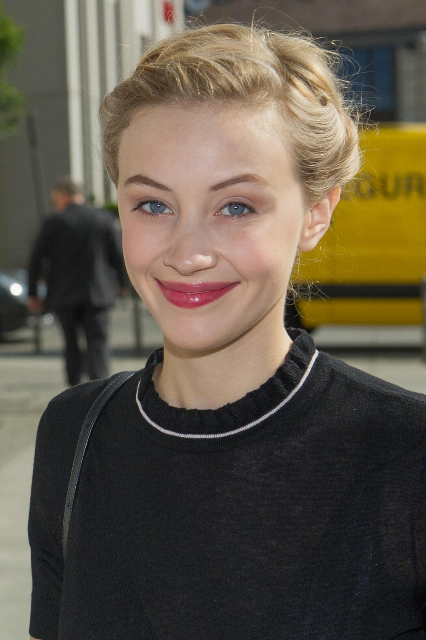 hq004.jpg hq004.jpg
