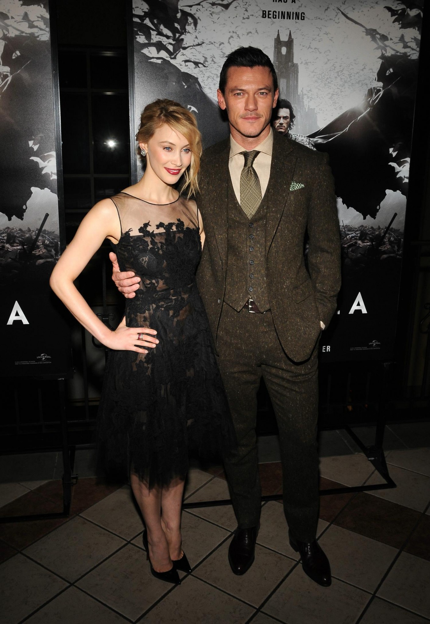 hq025.jpg hq025.jpg