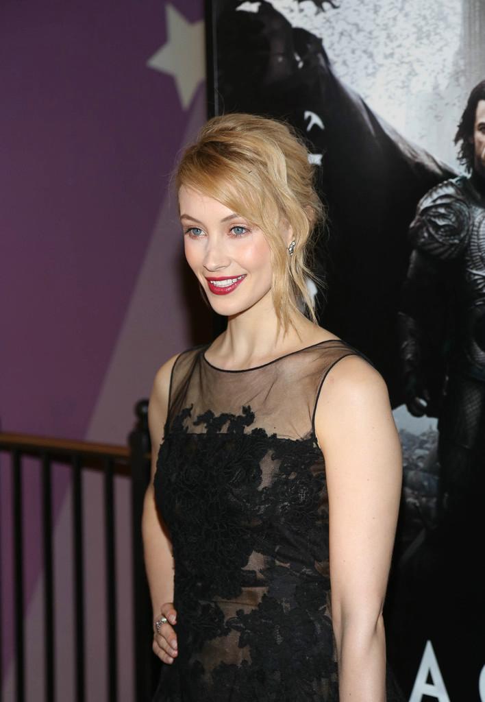 hq200.jpg hq200.jpg