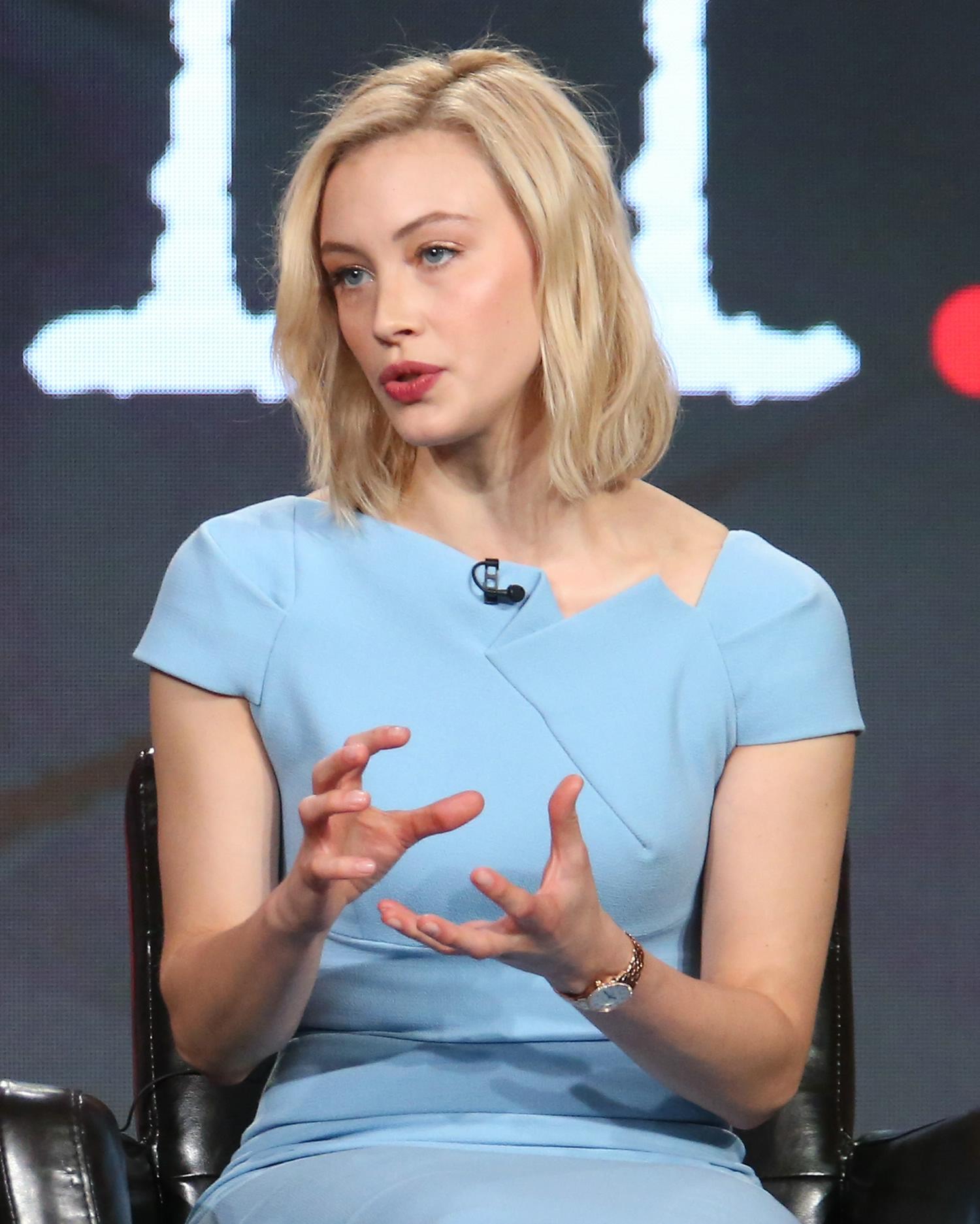 hq008.jpg hq008.jpg