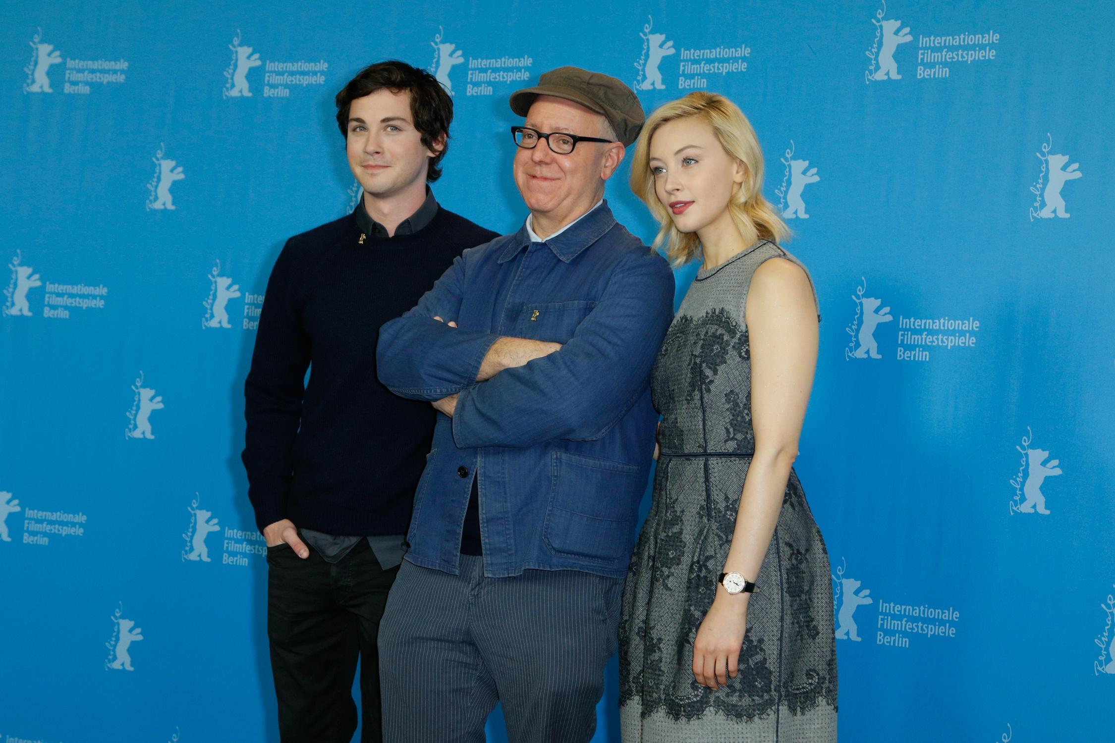 hq069.jpg hq069.jpg