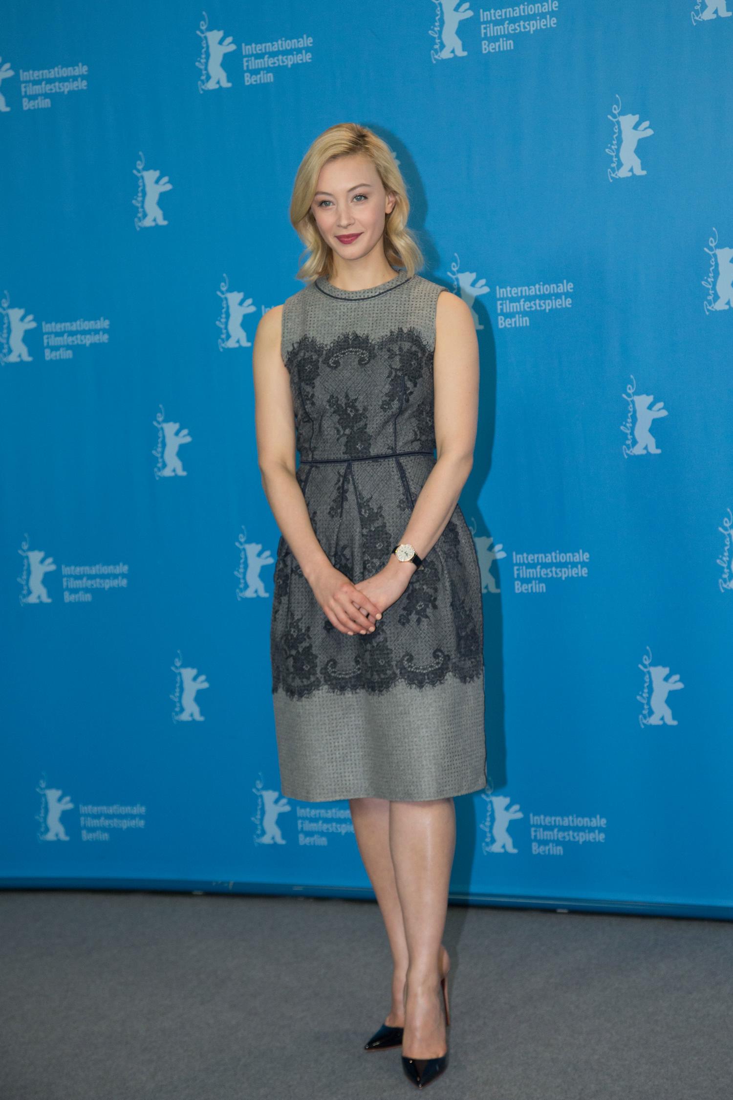 hq153.jpg hq153.jpg