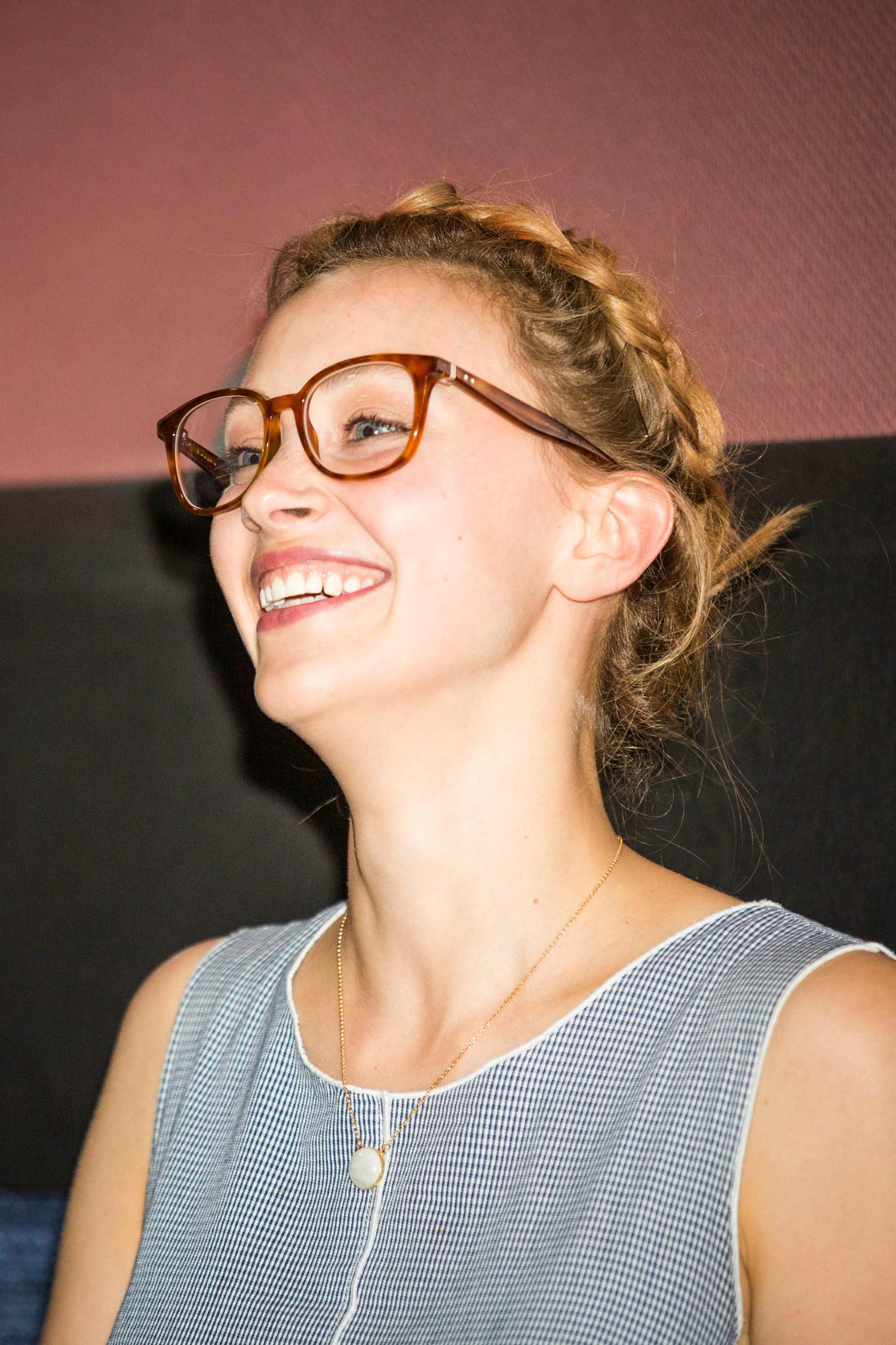 hq002.jpg hq002.jpg