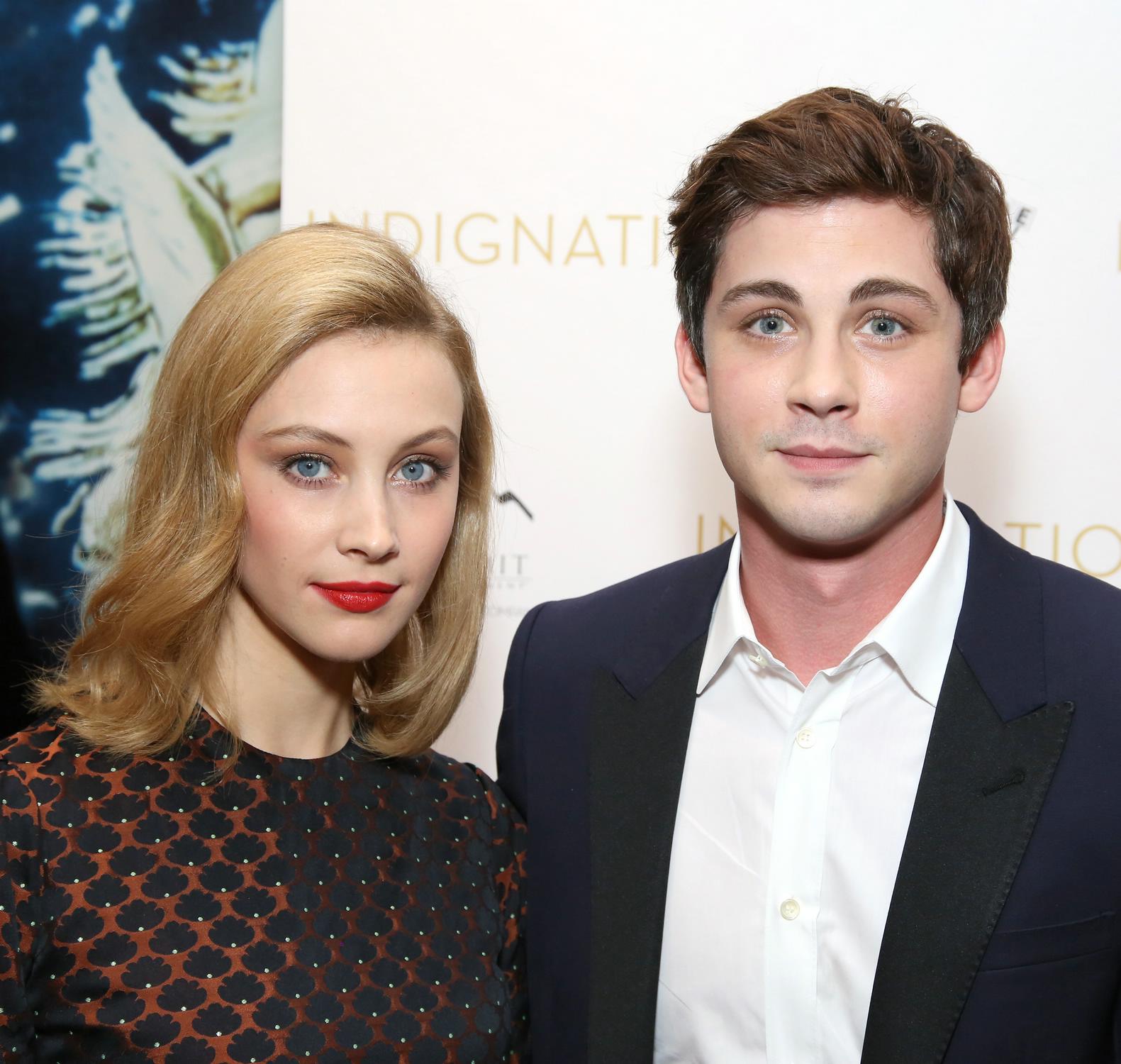 hq063.jpg hq063.jpg
