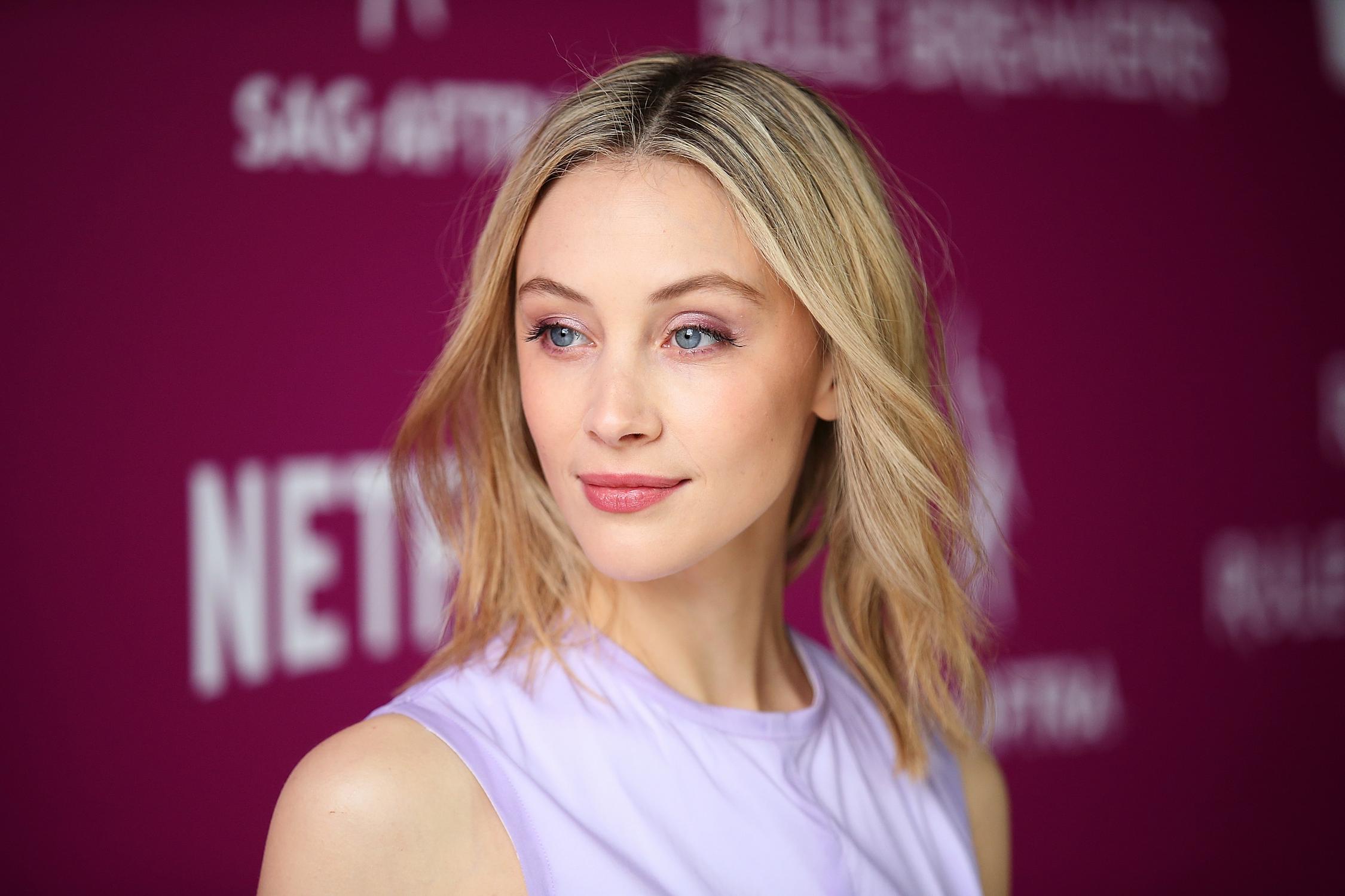hq007.jpg hq007.jpg