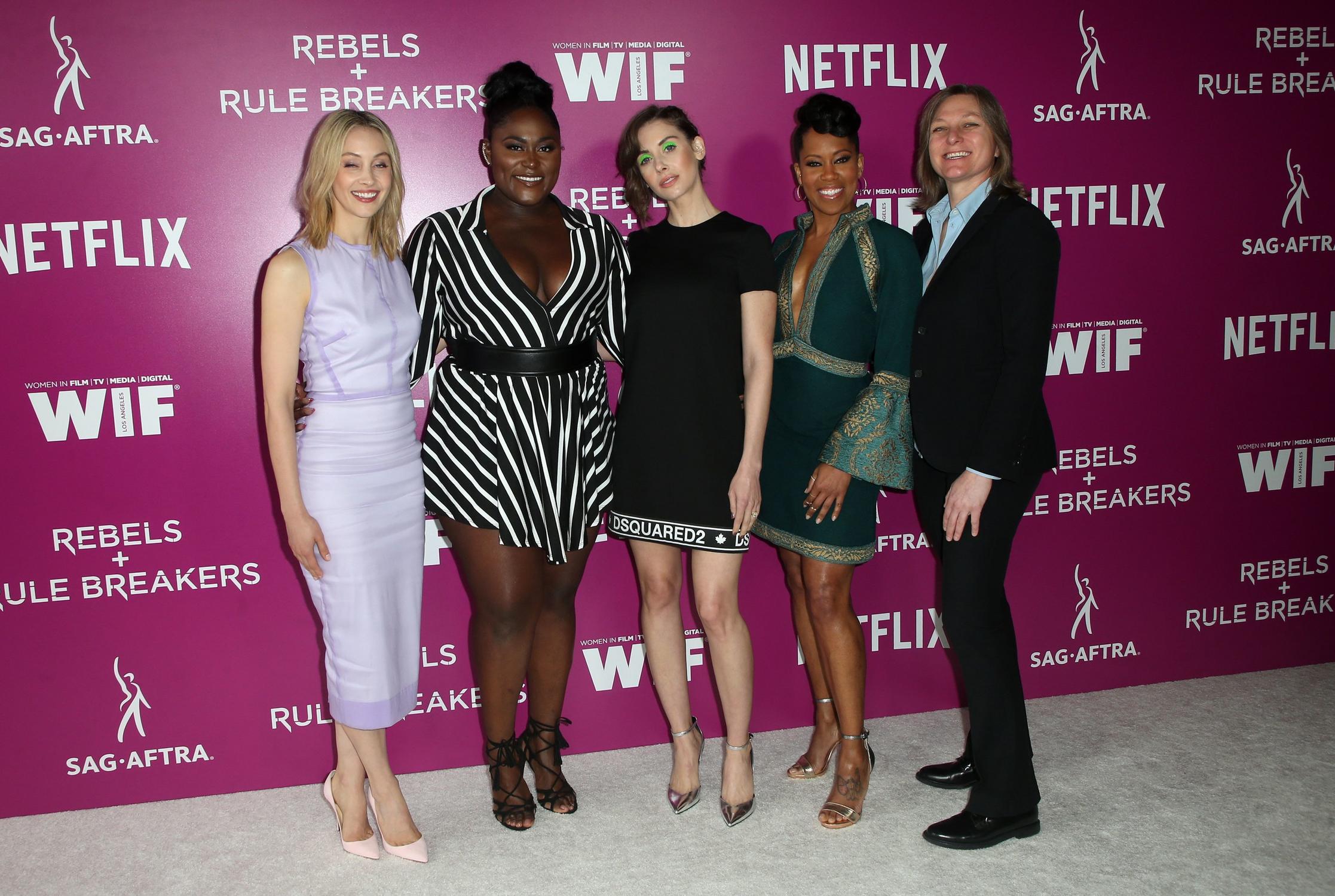 hq045.jpg hq045.jpg