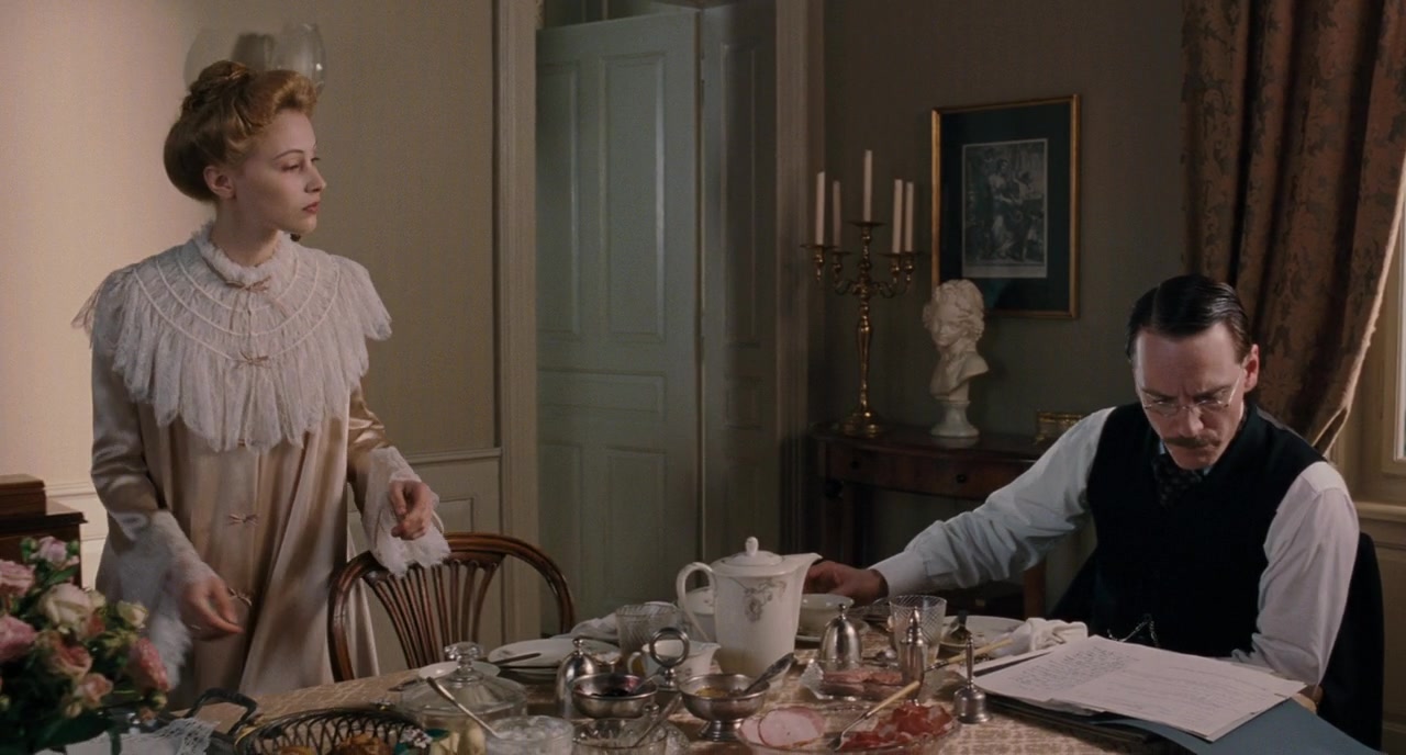 ADangerousMethod_009.jpg ADangerousMethod_009.jpg