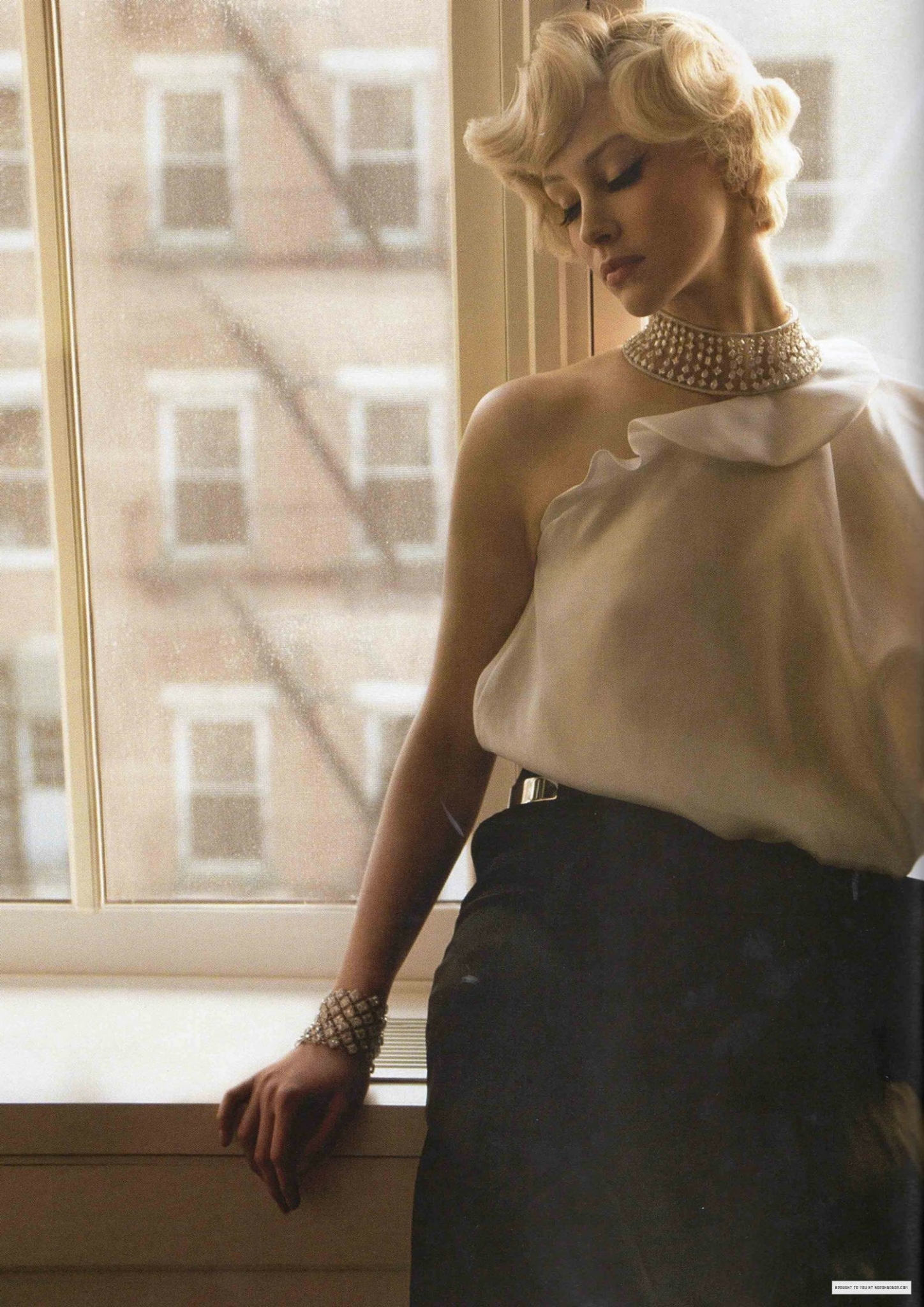 VogueItalia-May2013_006.jpg