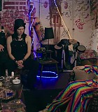 303_018.jpg